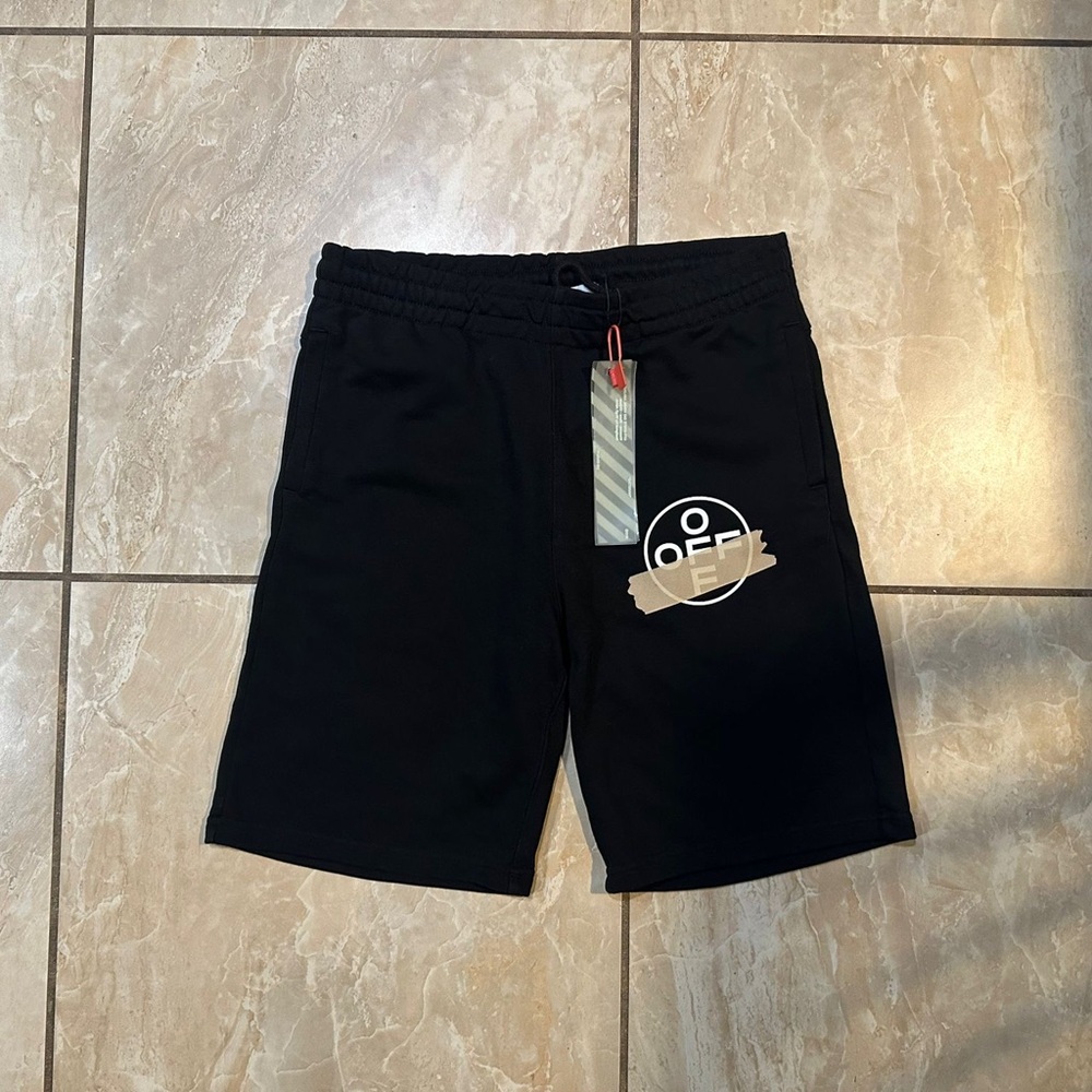 NWT OFF-WHITE Tape Arrows Sweatshorts SIZE S